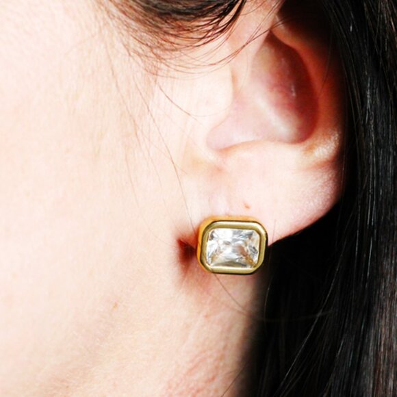 Square Geometric White Red Cubic Zirconia Stud Earrings Stainess Steel - Picture 2 of 3